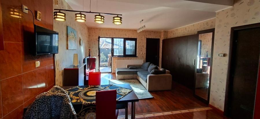 Vila Tunari, cartierul Scriitorilor, mobilata si utilata cu materiale premium - Poză 14