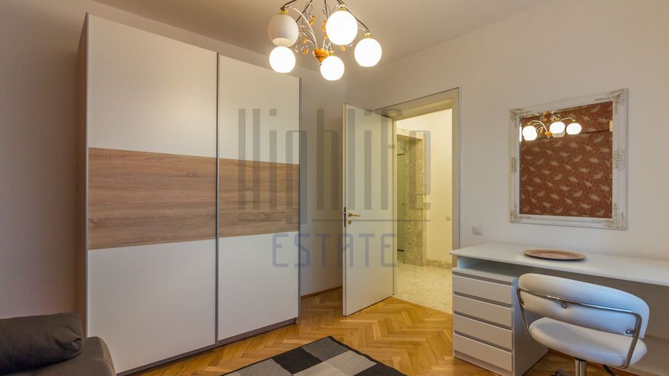 4 Camere de inchiriat, zona Libertății-vedere CASA POPORULUI - Poză 13