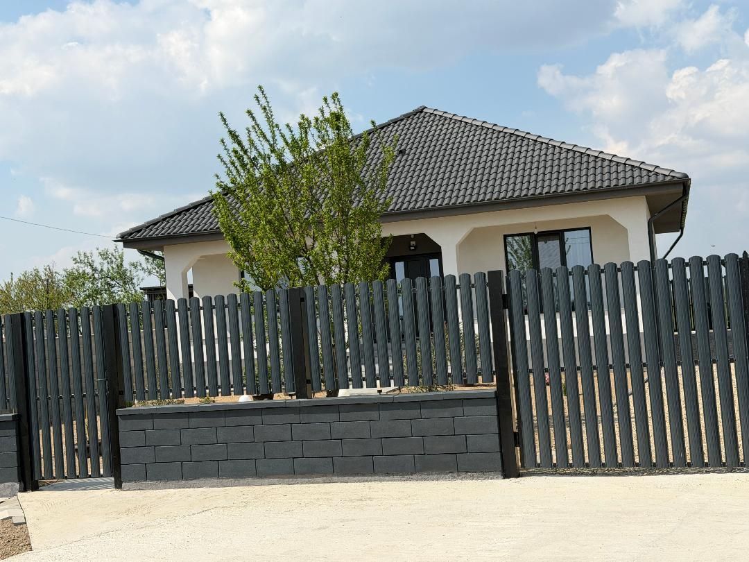 Casa noua in localitatea Carandeni - Poză 17