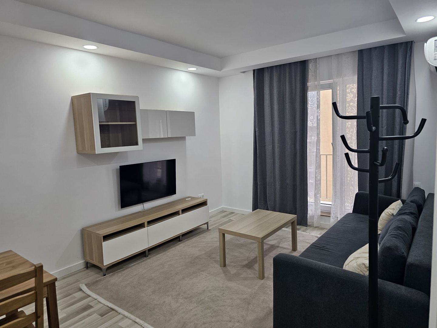 Apartament 2 camere Ansamblul Rezidential Cosmopolis - Poză 1