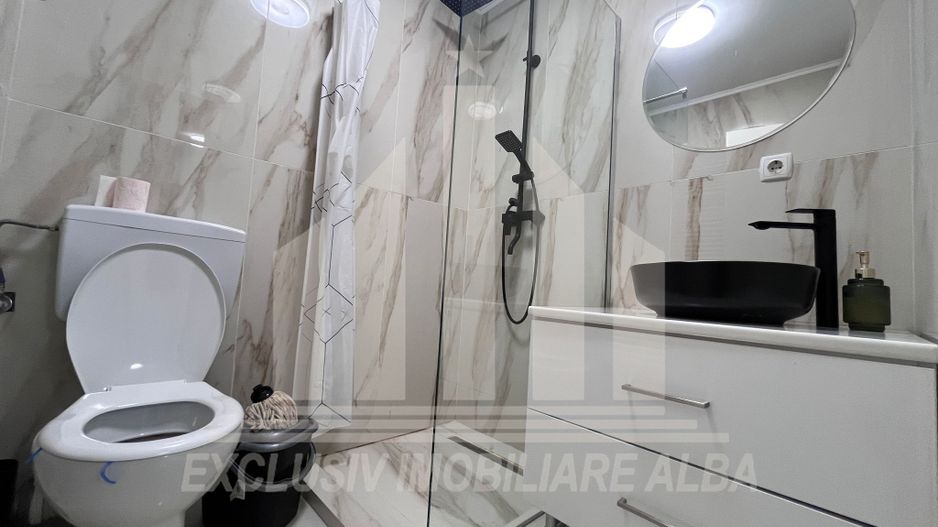 Apartament 2 camere de inchiriat Cetate-bloc nou - Poză 4
