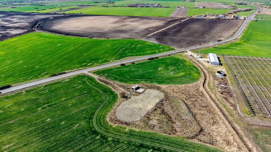 🌟 Oportunitate Investiție! Teren Intravilan zona service DAF vest 🌟 - Poză 1