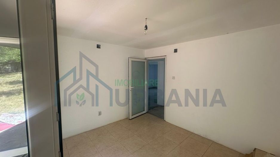 Casă P+M cu 2.400 mp teren intravilan, două deschideri la stradă – Tătăruși, Iași - Poză 7