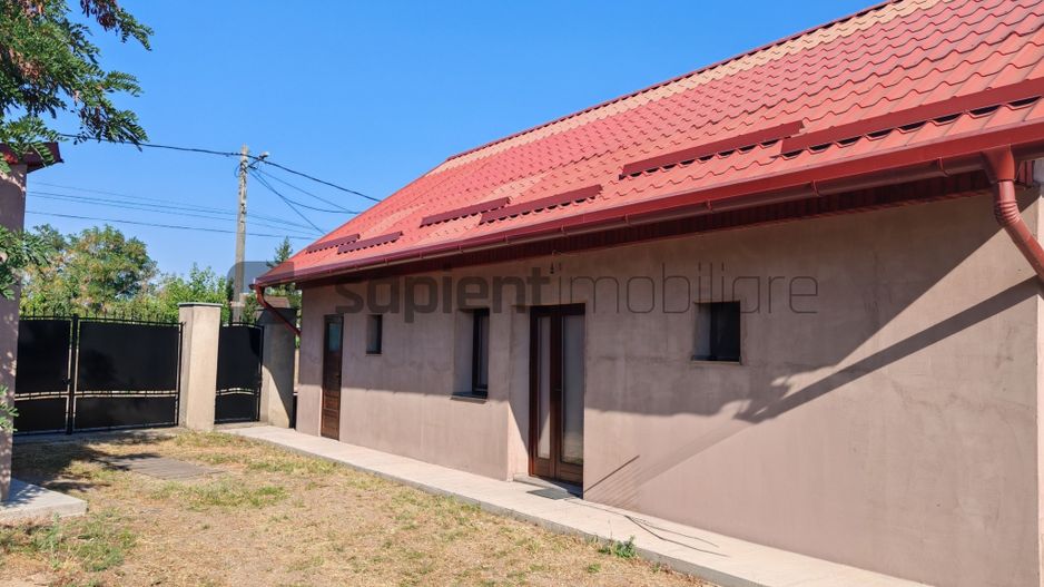 De vânzare casă cu 3 camere, 1000 mp teren, Cauaceu - Poză 1