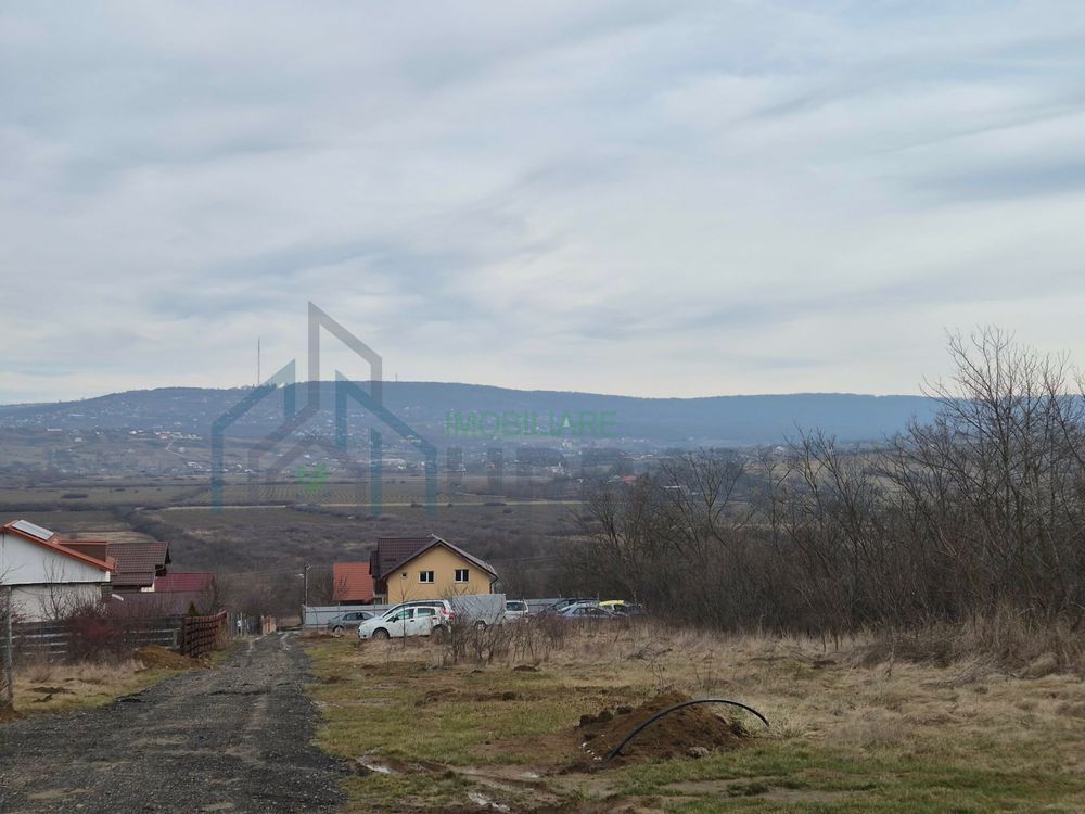 Teren intravilan 493 mp în Ciurea, Iași, vedere panoramică, apă și canalizare, ideal pentru casă - Poză 1