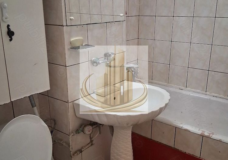 Ap 3 camere decomandat Lipovei parter - Poză 7