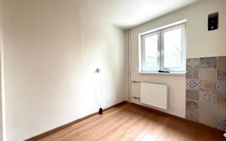 Apartament cu 2 camere decomandate  zona  strazii Detunata! - Poză 3