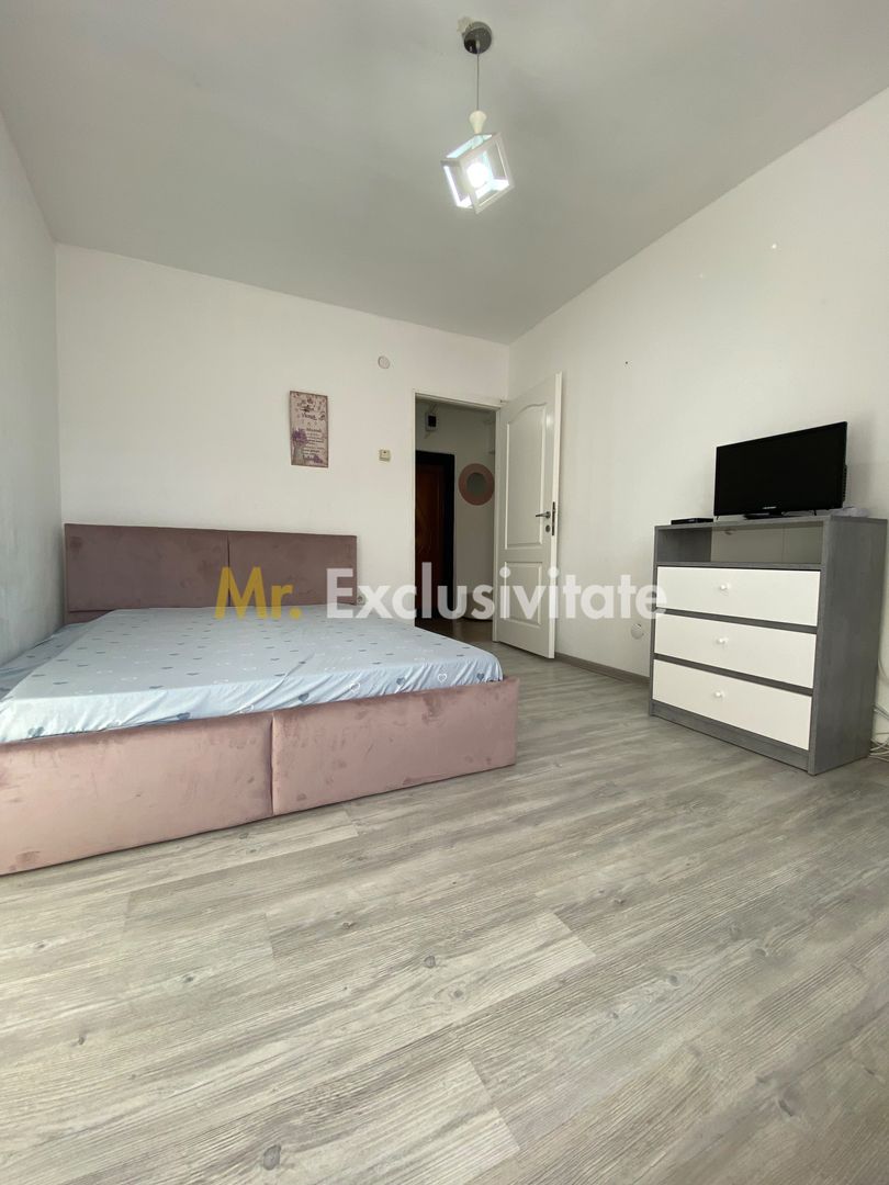 Garsonieră de vânzare în Mioveni etaj 2 - Poză 1