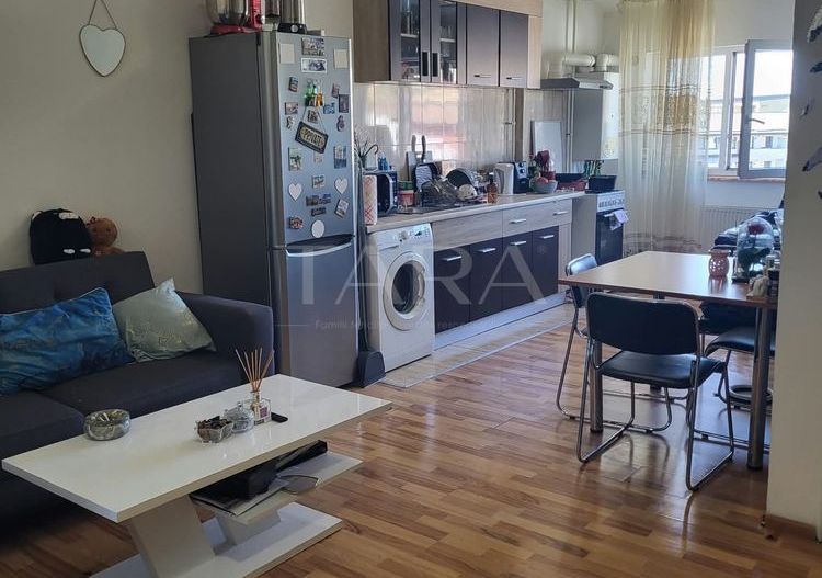 Apartament cu 2 camere, complet utilat, zona Ioan Rus. - Poză 3