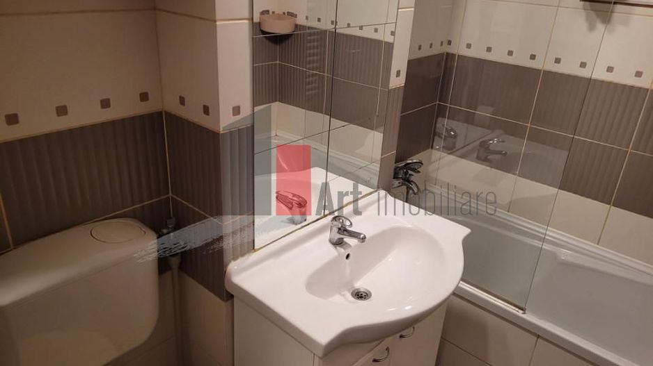 Apartament ideal de 3 camere la doar 50m de parc – gata de mutare! - Poză 7