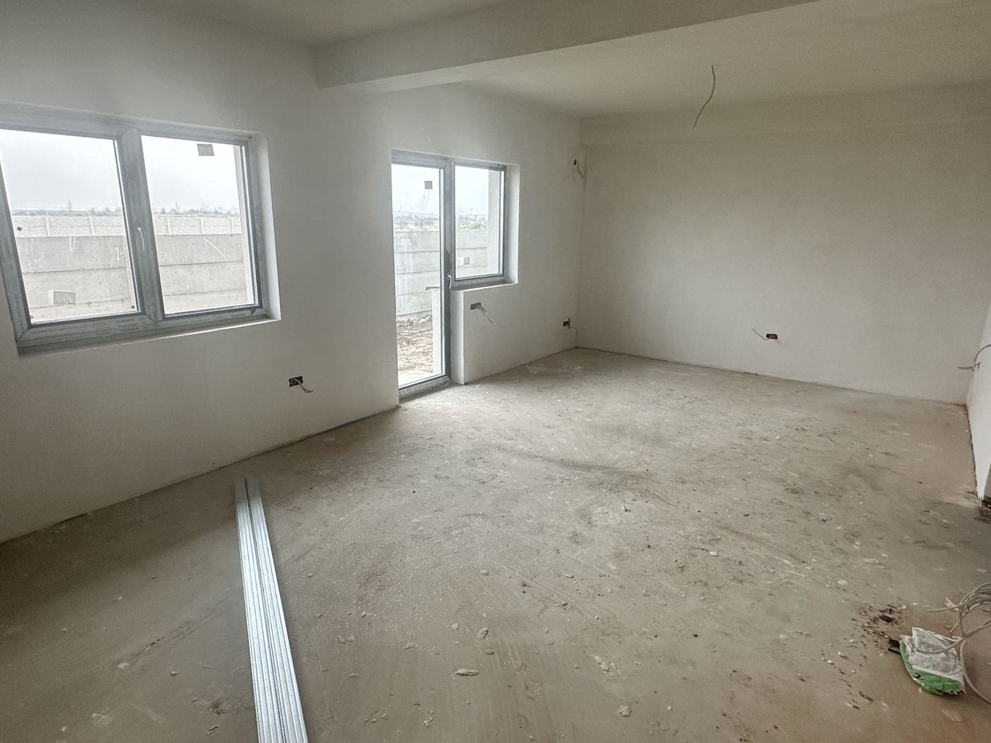 CASA INSIRUITA - BRAGADIRU 4 CAMERE, TOATE UTILITATILE, COMISION 0% - Poză 6