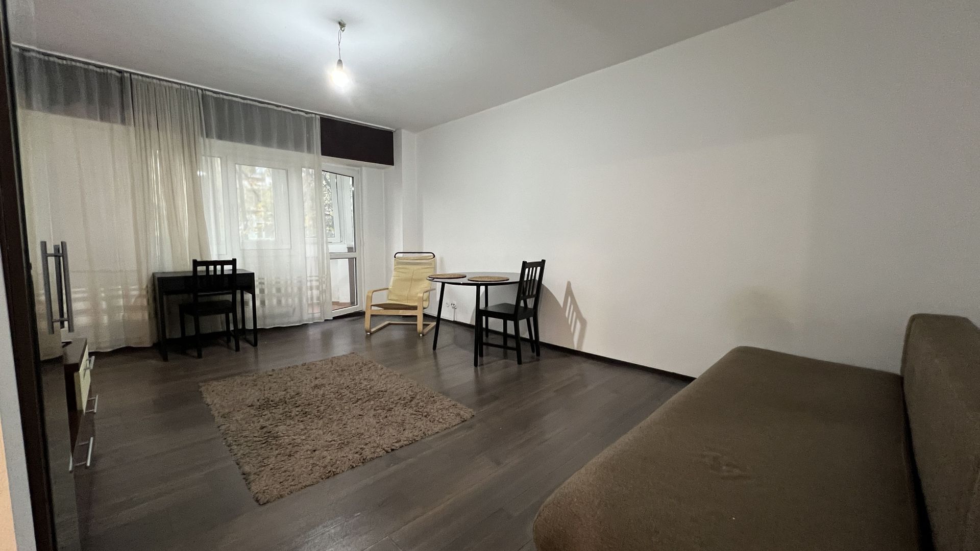 Garsoniera decomandata bloc 1986 Lujerului, Militari - Poză 10