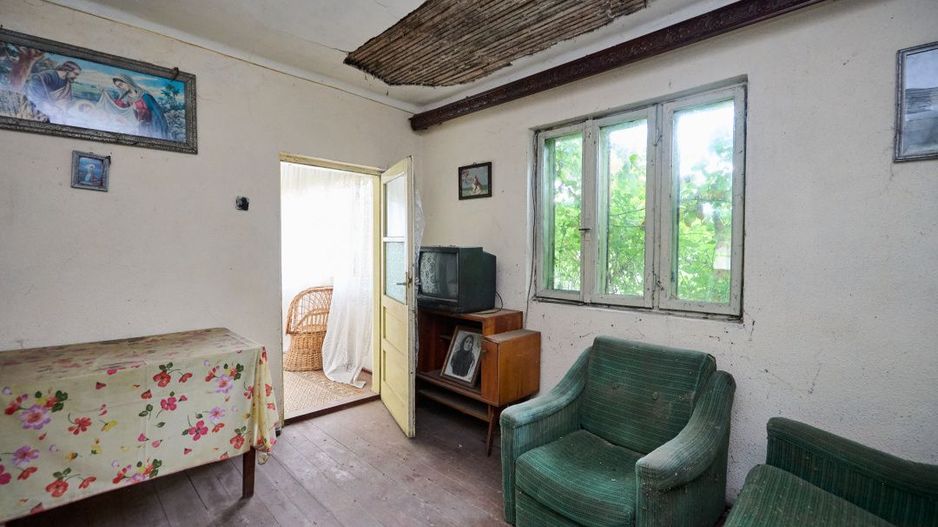 Casa cu teren generos - 4696 mp Apa Sarata - Campulung !! - Poză 34