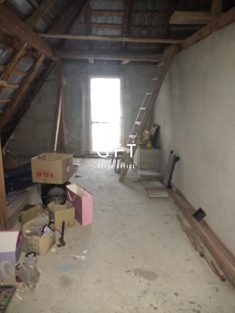 Casa de vanzare in Piatra com. Chiuza cu teren de 30Ari. - Poză 26