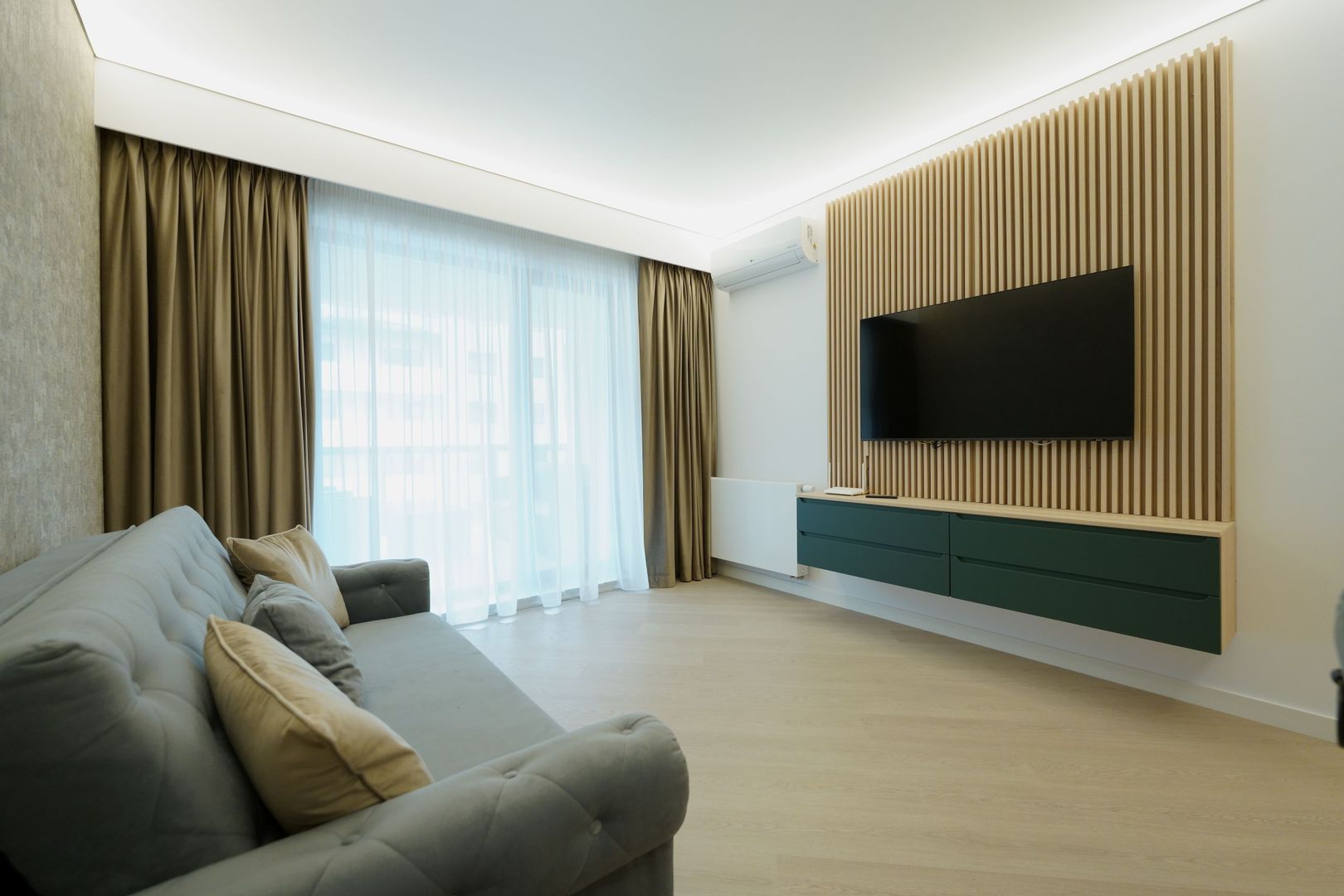 2 Camere + Parcare, Cortina North, Porsche Pipera - Poză 1
