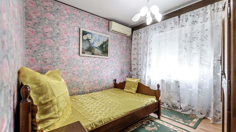 VÂNDUT! Apartament decomandat 3 camere în Grădiște. - Poză 5