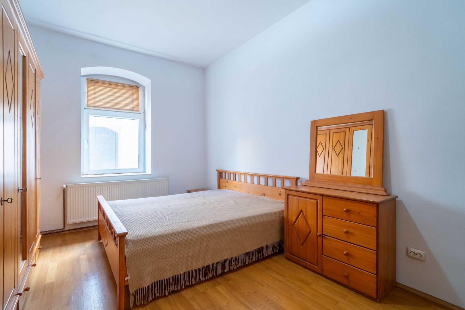Apartament spațios, Strada Gojdu, Arad, ideal pentru familie - Poză 14