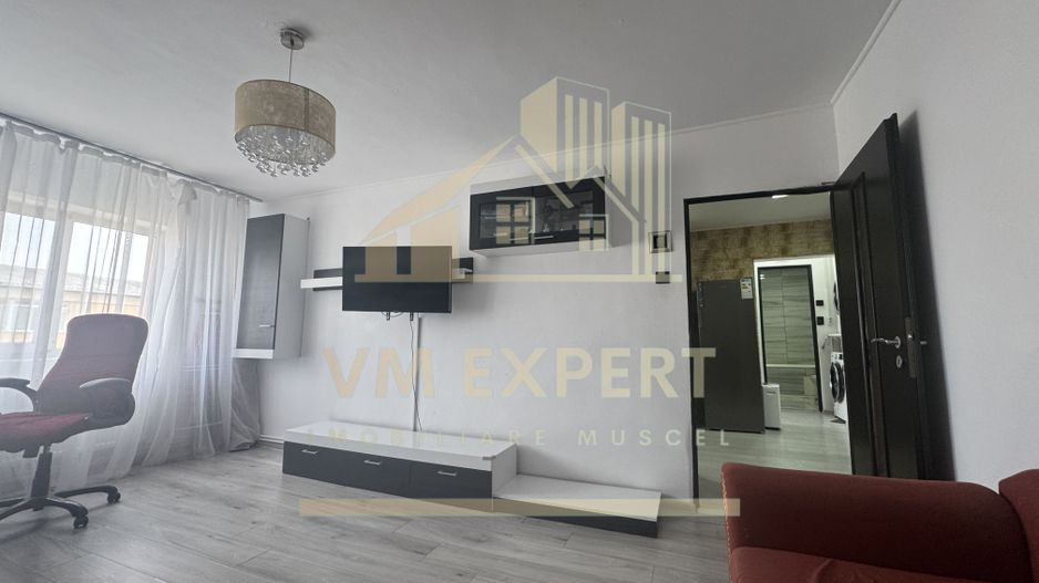 APARTAMENT 2 CAMERE ETAJ 4 CAMPULUNG GRUI - Poză 2
