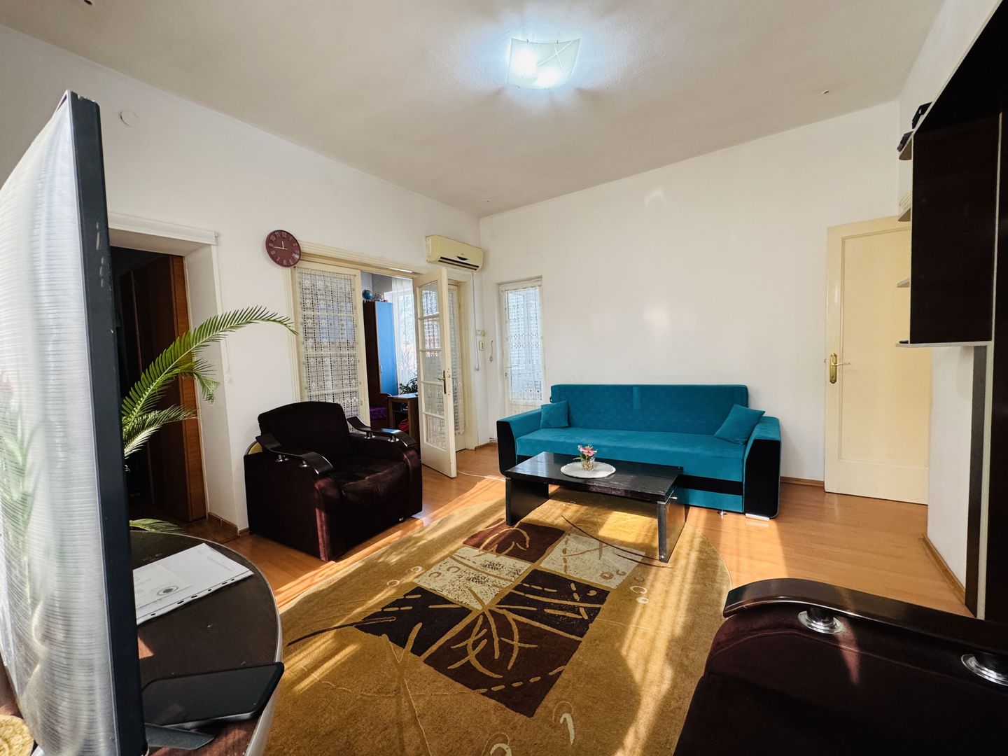 Apartament 3 camere in Vila+Demisol locuibil 18,40 mp - Parcul Carol - Poză 3