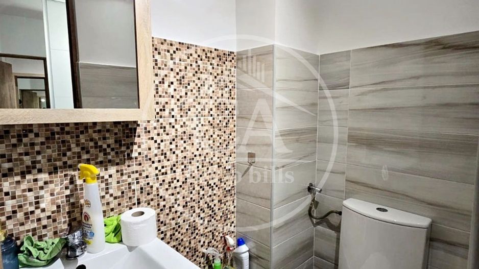 Apartament de închiriat cu 3 camere în zona Rogerius, Oradea - Poză 10