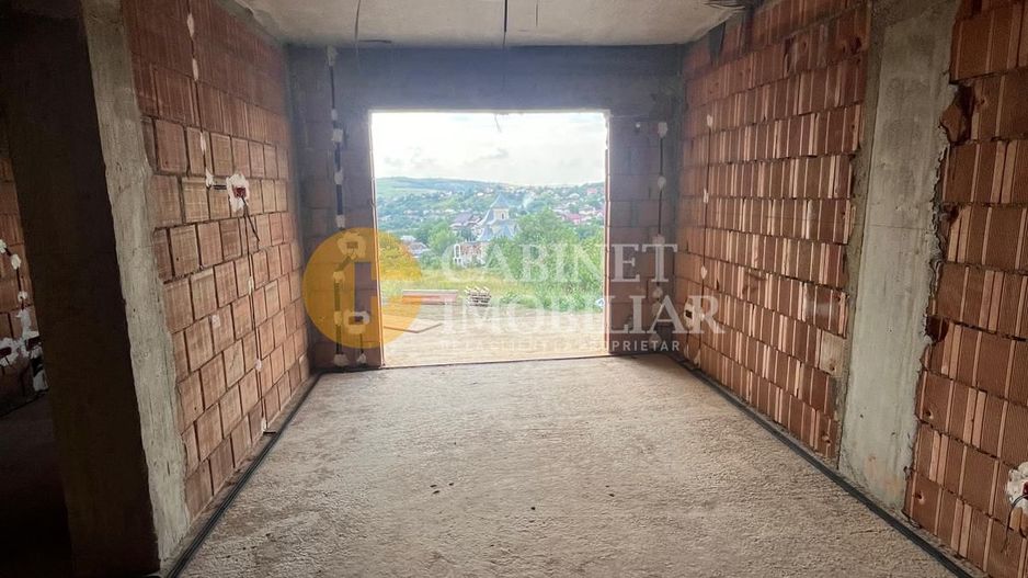 Duplex 5 Camere  3 Bai 124MP Intrare BREAZU cu VEDERE PANORAMICA - Poză 5