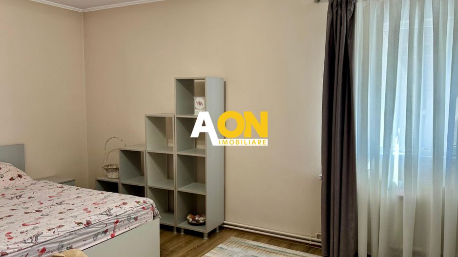 Casa De Inchiriat Pretabila Pentru Birouri, 6 Camere, Zona Centru - Poză 16