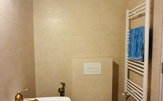 Apartament în casă, acces separat,  ultracentral, lângă Primări, Galat - Poză 5