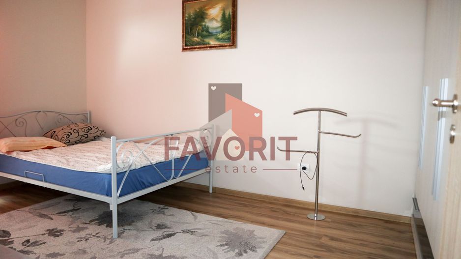 Bloc nou. Zona Buziasului . Langa noul stadion - Poză 5