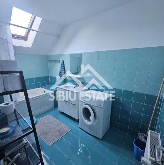 Apartament 2 camere la casă cu pod+curte in  Șelimbăr-Zona Brana - Poză 24