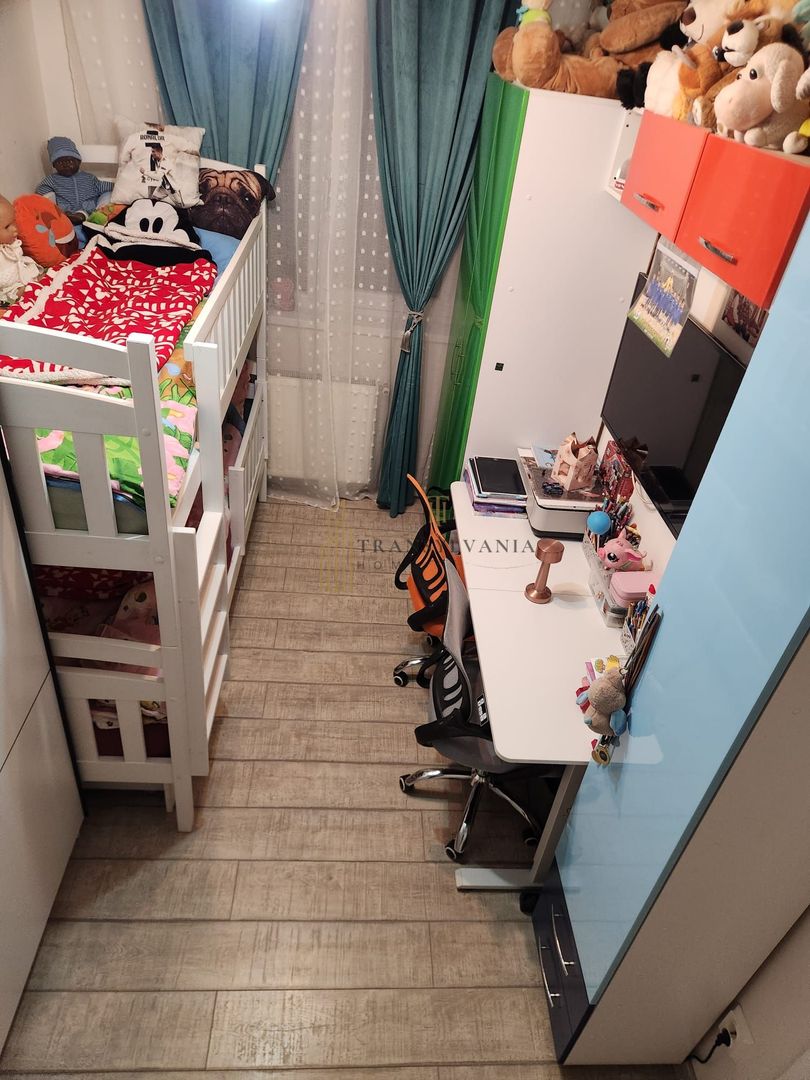 🏡 Apartament 3 camere la etaj intermediar, Zona Calea Surii Mici - Poză 4