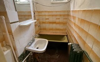 🏡 De vanzare 3 camere, Micro 19, 45.000 € - Poză 8