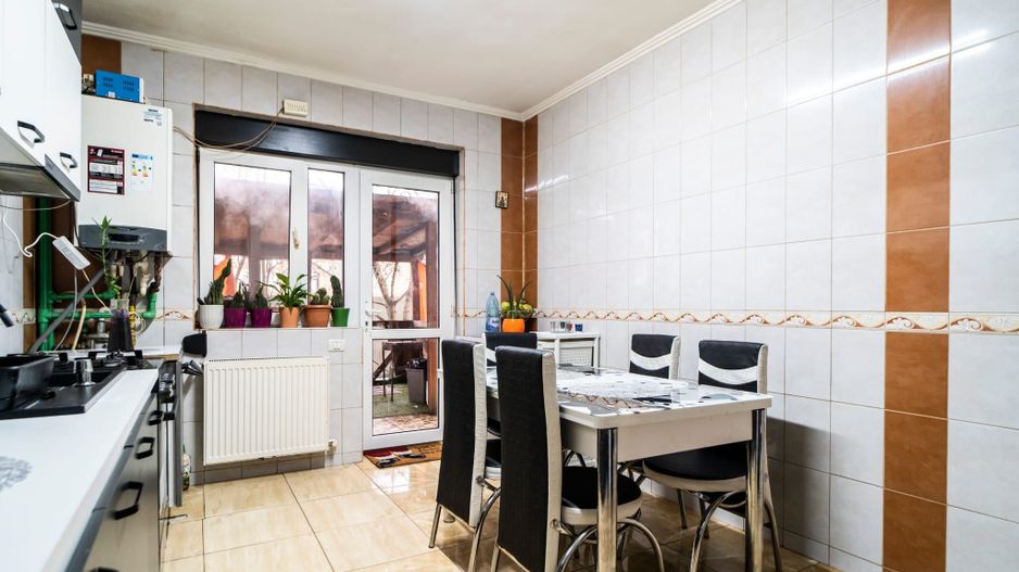 Ciorogarla, casa P+1Et+Pod, duplex, teren 434 mp, statie STB la 300 m - Poză 8