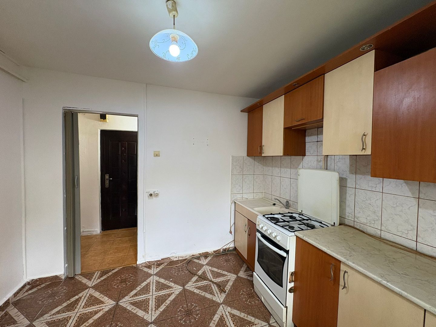 Garsonieră decomandată 27,49 mp lângă B the Hotel - Poză 2