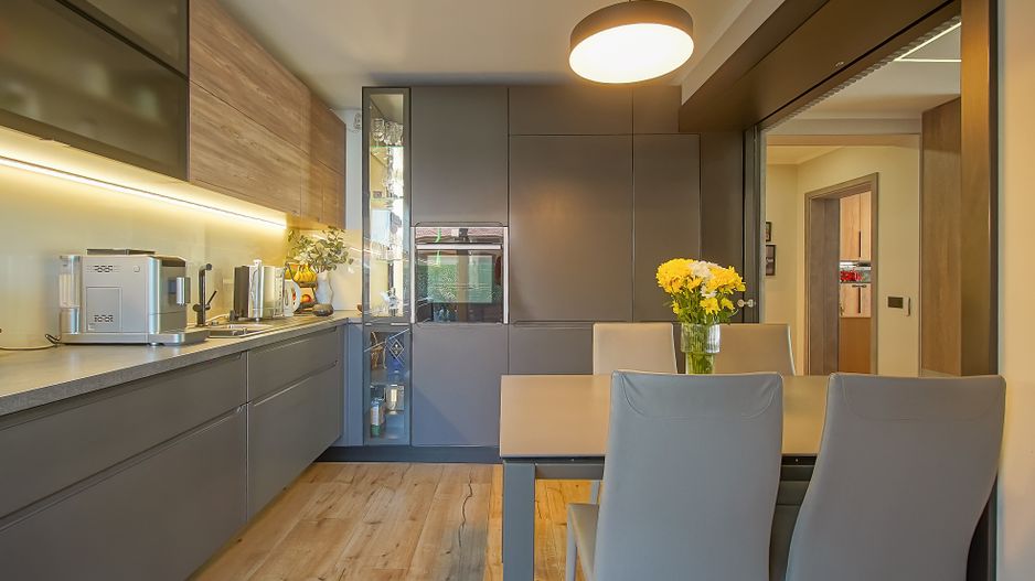 Apartament premium tip vilă, cu terasă de 70 mp, garaj | Răcădău - Poză 8