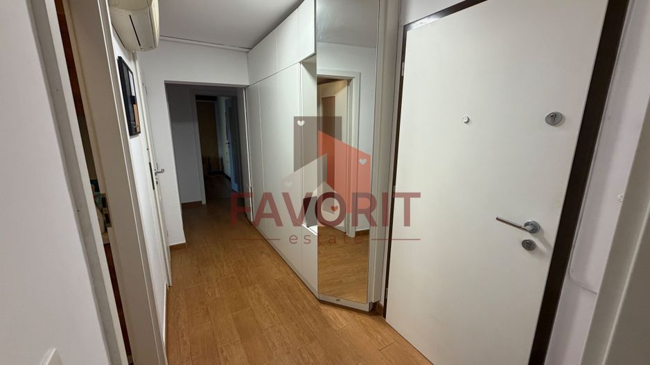 Etaj 2. Disponibil imediat. Garaj. Pozitie excelenta - Poză 5