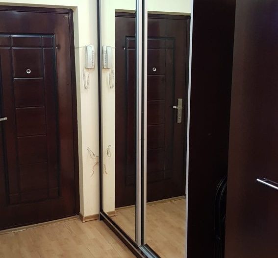 Garsonieră renovata, pet friendly, etaj 1, balcon, aproape metrou Titan - Poză 5