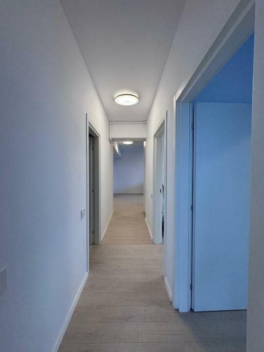 Prima inchiriere | Sisesti | 4 camere | Parcare | Vedere superba - Poză 11