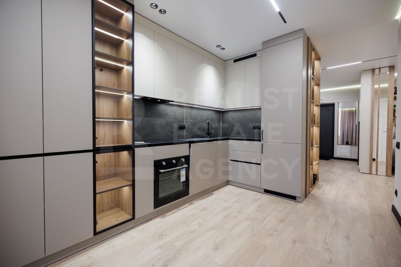 Vânzare, apartament, 2 camere, str. Vasile Lupu, Buiucani - Poză 4