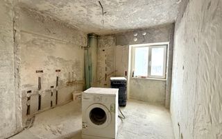 APARTAMENT SPATIOS CU VEDERE PE 2 PARTI - Poză 7