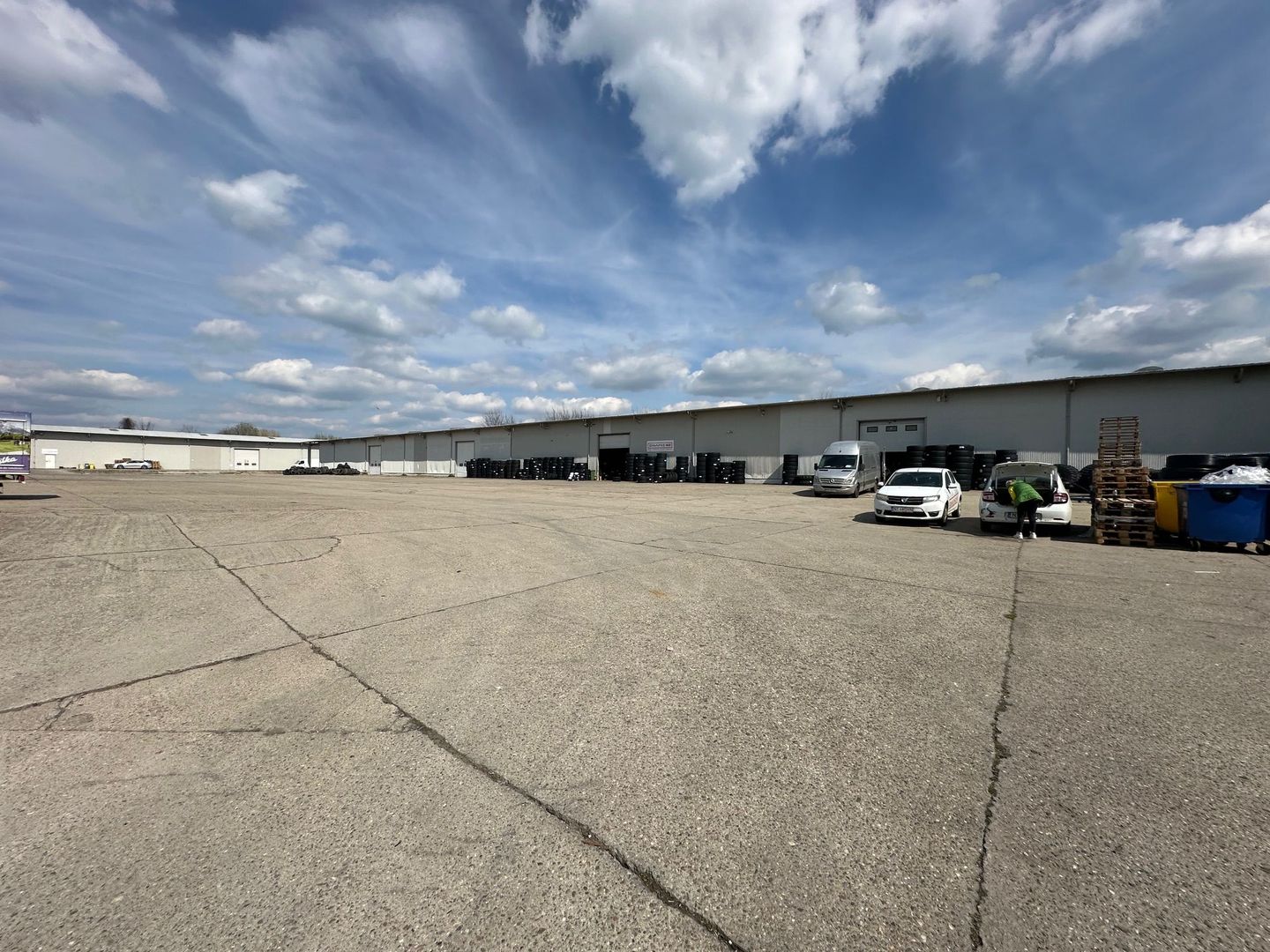 Investment Opportunity  88.410 sq m.  land - Poză 3