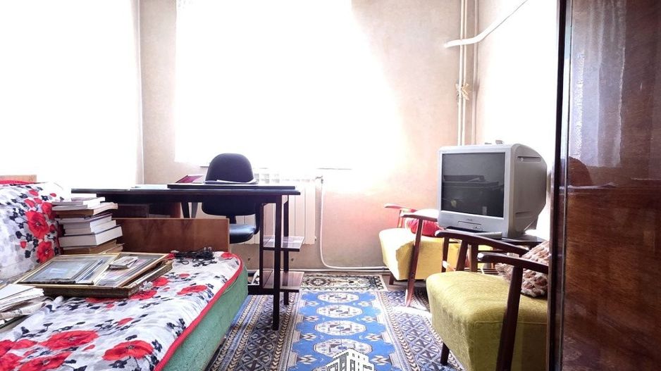 Apartament cu 3 camere, etaj 2, VASLUI - zona ULTRACENTRALĂ; - Poză 10