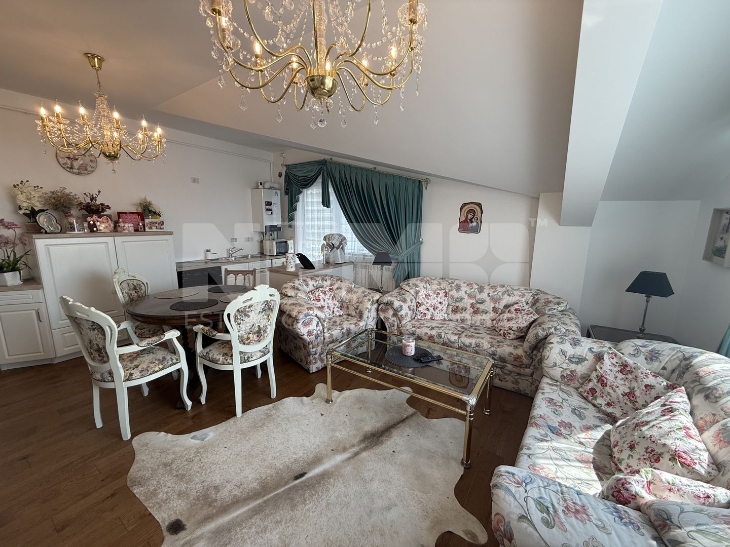 Apartament 3 camere | Rădăuți | 95 MP - Poză 1