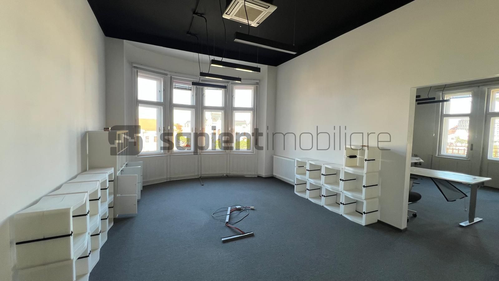 Sapient | Spatiu de birouri ultracentral _ Piața Unirii, Oradea - Poză 4