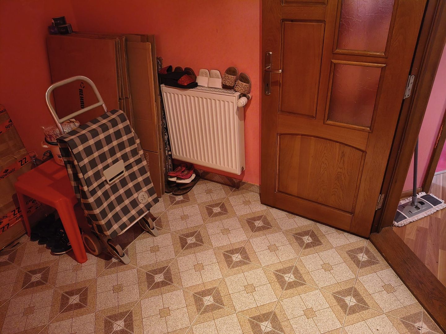 vila ind. 4cam(p+1+pod locuibil)3bai,mob-util/7min metrou DLeonida - Poză 24