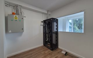 Spatiu de birouri zona Coresi- 650 mp - Poză 13