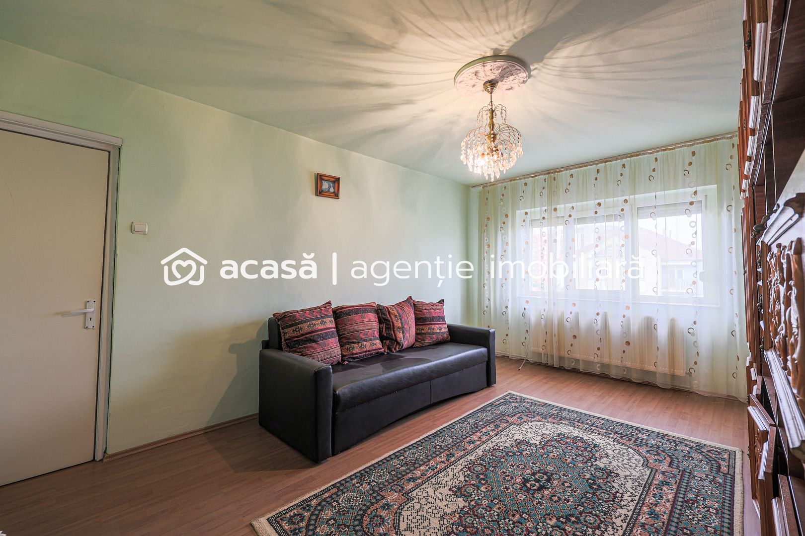 Rezervat Apartament cu 3 camere decomandat in Zona 300 - Poză 8