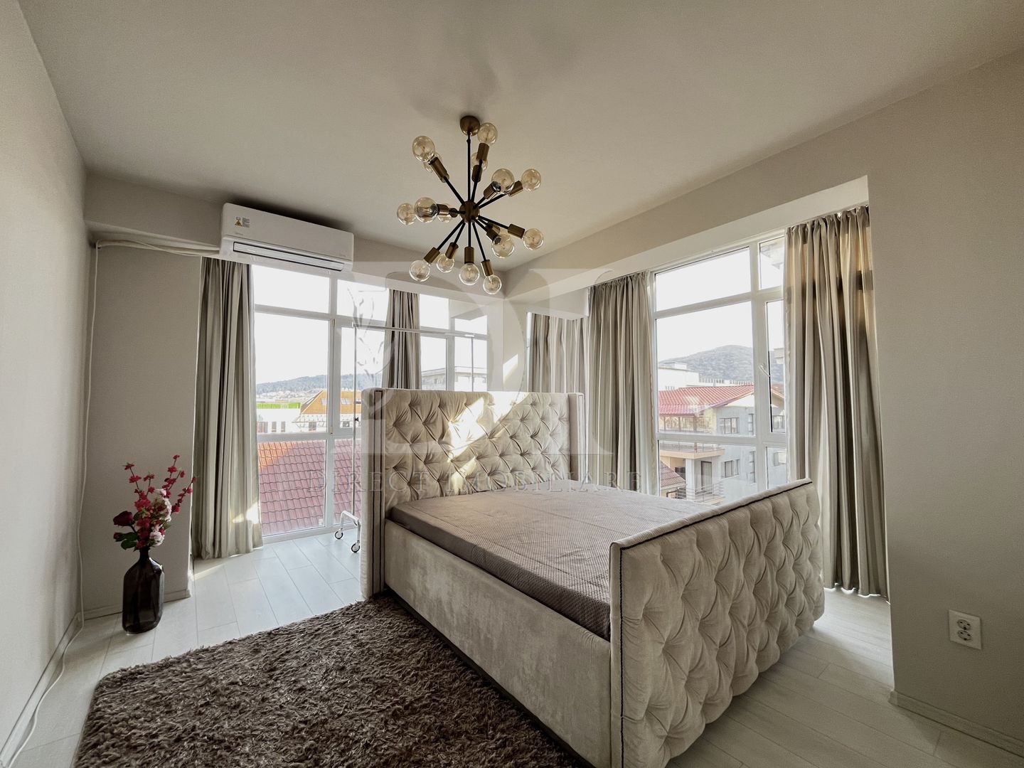 Apartament ultramodern | 3 camere | utilat mobilat la cheie - Poză 1