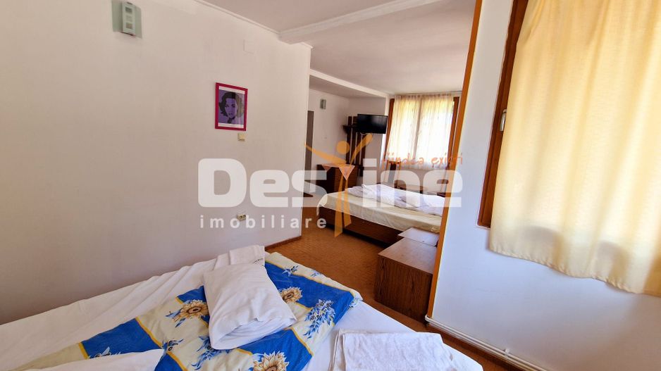 Pensiune de vânzare I Predeal | Teren 600 mp | 14 dormitoare I 12 bai - Poză 8