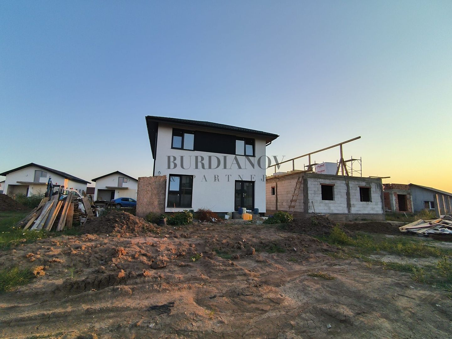 Casă P+1, 4 camere, 3 dormitoare, teren 310 mp – Pantelimon - Poză 2