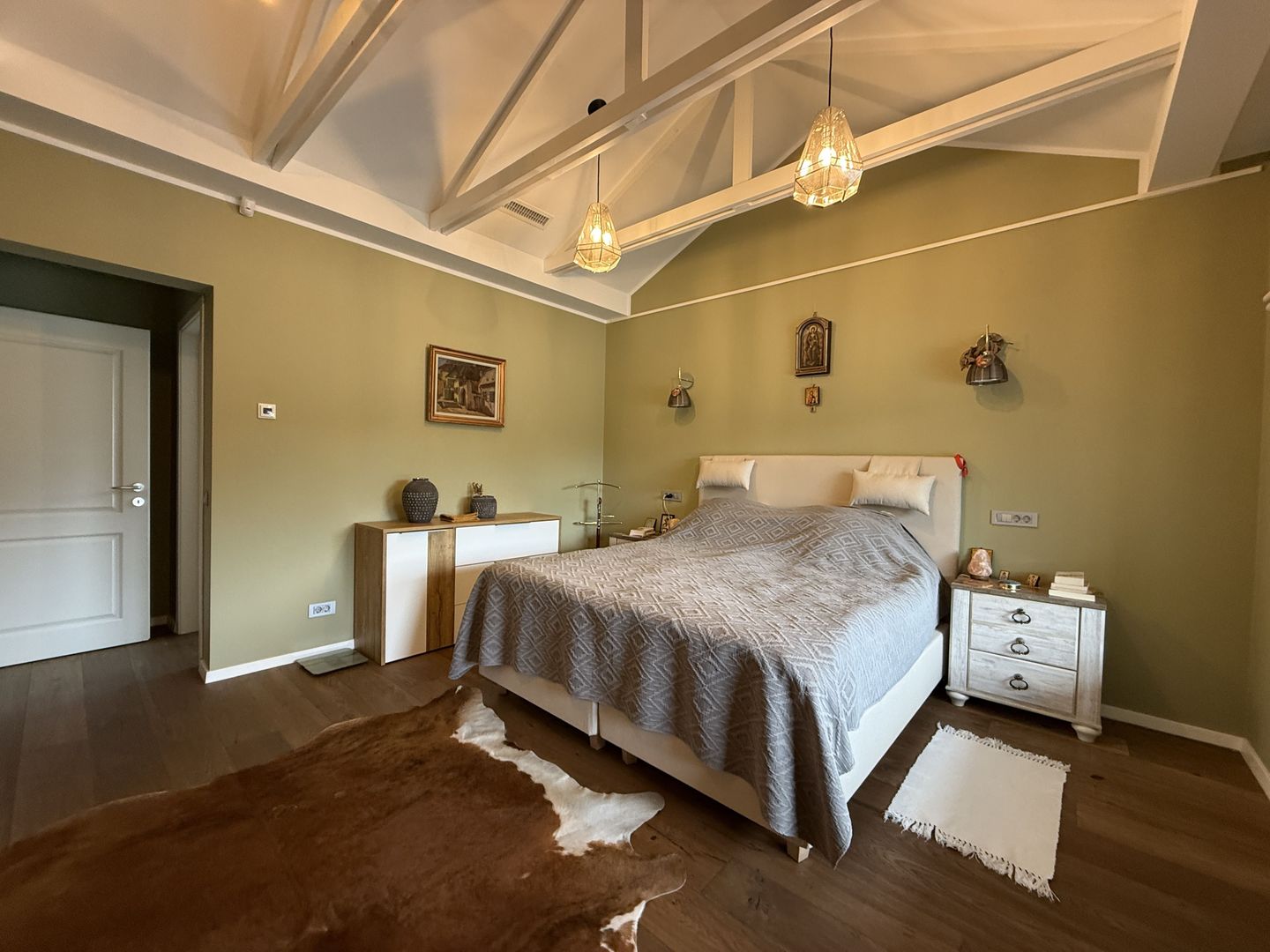 Vila de vacanta superbă Cornu (COMISION ZERO) - Poză 1